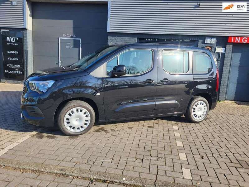 Zwart Gebruikt 2019 Opel Combo Edition MPV | € 18.500 (Iets duurder) - Afbeelding 1/4