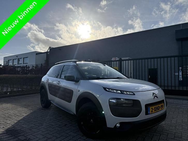 Occasion 2014 Citroën C4 Cactus Hatchback | € 4.599 (Eerlijke prijs) - Afbeelding 1/4