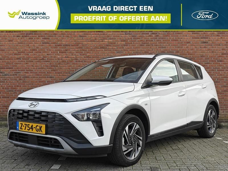 Wit Occasion 2024 Hyundai Bayon Comfort SUV | € 19.935 (Eerlijke prijs) - Afbeelding 1/4