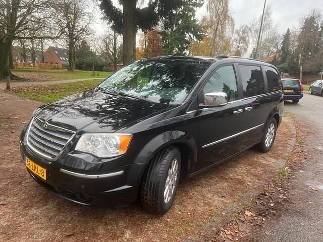 Zwart Occasion 2010 Chrysler Grand Voyager Limited MPV | € 6.999 (Super prijs) - Afbeelding 1/4
