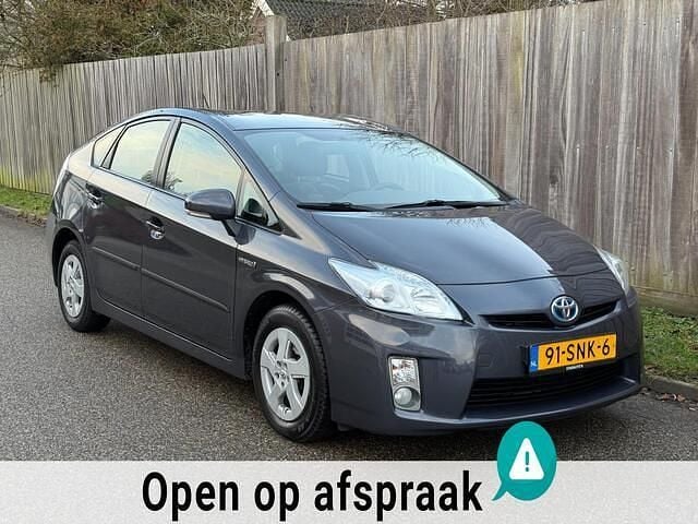 Occasion Toyota Prius 99 PK (72 kW) 2011 Grijs Hatchback