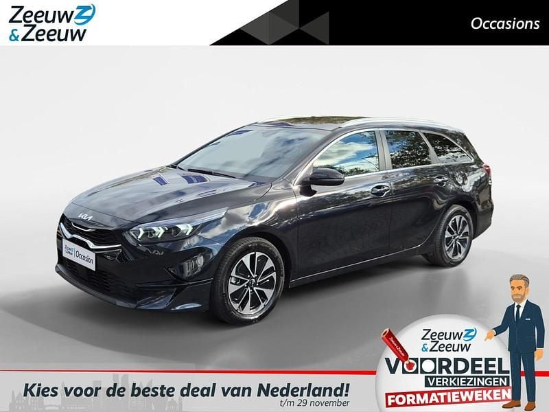 Zwart Gebruikt 2025 Kia Ceed Stationwagen | € 32.945 (Duur) - Afbeelding 1/4