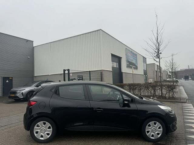 Occasion Renault Clio IV Night&Day 90 PK (66 kW) 2014 Zwart Hatchback