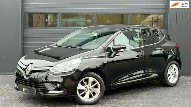 Zwart Gebruikt 2018 Renault Clio IV Intens Hatchback | € 9.995 (Goede deal) - Afbeelding 1/4