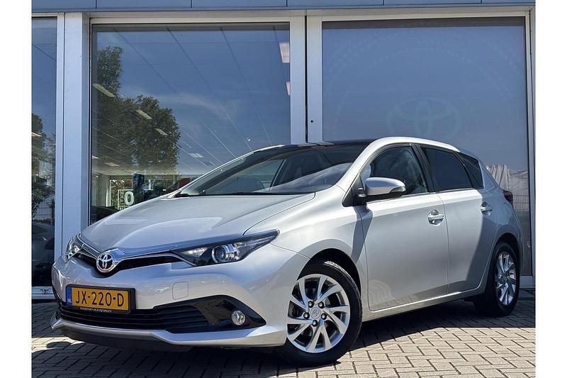 Gebruikt 2016 Toyota Auris Trend | € 15.749 (Eerlijke prijs) - Afbeelding 1/1
