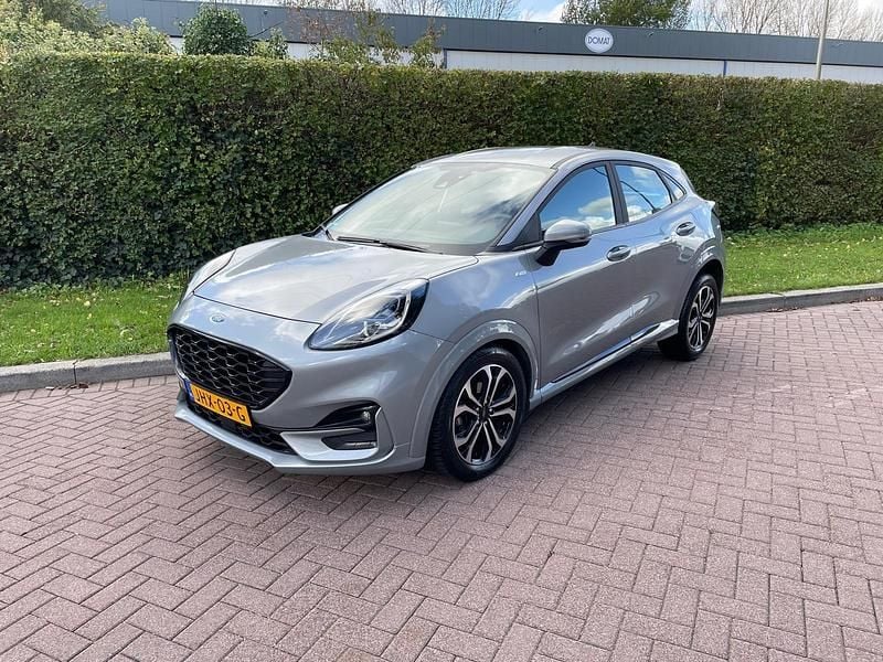 Grijs Gebruikt 2023 Ford Puma Gen-E Titanium SUV | € 18.950 (Super prijs) - Afbeelding 1/4
