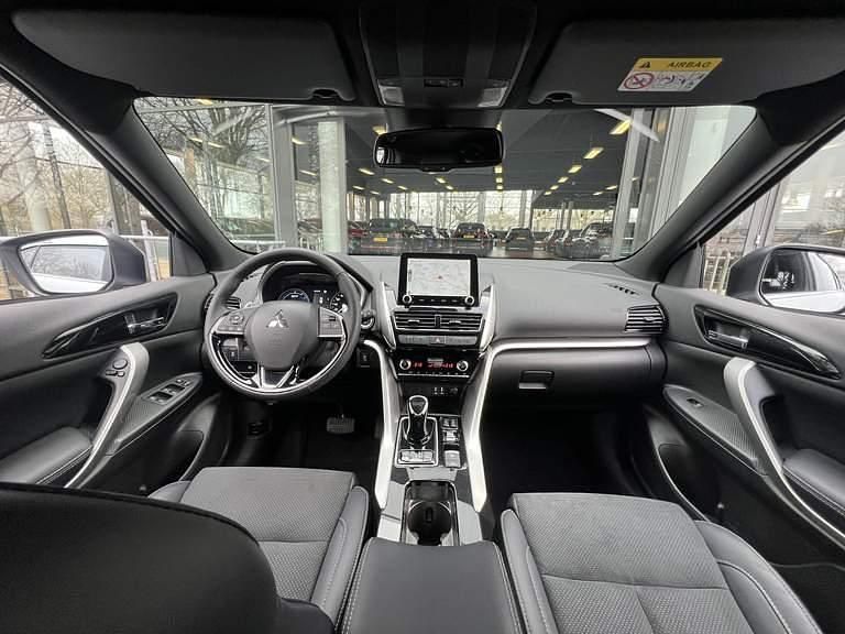Occasion Mitsubishi Eclipse Cross Intense+ 188 PK (138 kW) 2024 Grijs SUV