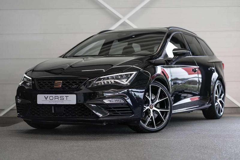 Zwart Gebruikt 2020 Cupra Leon Hatchback | € 27.950 (Eerlijke prijs) - Afbeelding 1/4