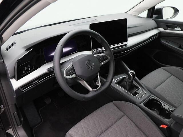 Occasion VW Golf VIII Edition 116 PK (85 kW) 2024 Zwart Stationwagen