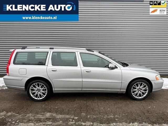Grijs Occasion 2007 Volvo V70 Stationwagen | € 7.250 (Duur) - Afbeelding 1/4