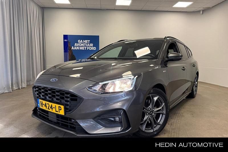 Grijs Gebruikt 2019 Ford Focus Business Edition Stationwagen | € 18.495 (Eerlijke prijs) - Afbeelding 1/3