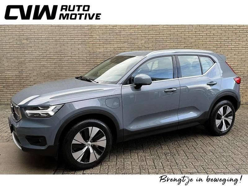 Grijs Gebruikt 2020 Volvo XC40 SUV | € 26.400 (Super prijs) - Afbeelding 1/4