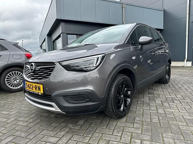 Grijs Occasion 2021 Opel Crossland X Innovation SUV | € 15.850 (Super prijs) - Afbeelding 1/4