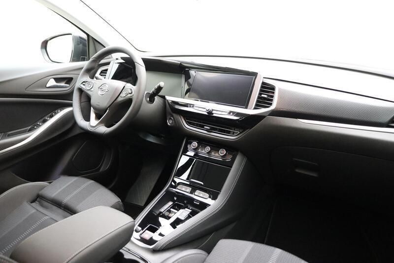 Occasion Opel Grandland X 224 PK (164 kW) 2024 Rood SUV