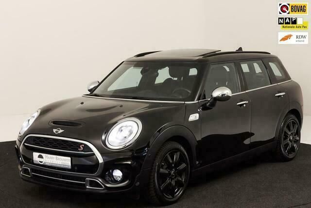 Zwart Gebruikt 2016 Mini Cooper Clubman Pepper Stationwagen | € 23.499 - Afbeelding 1/4