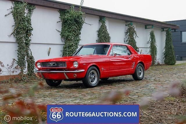 Rood Gebruikt 1966 Ford Mustang Sedan | € 15.600 - Afbeelding 1/4