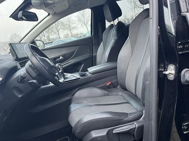 Occasion Peugeot 3008 Allure 131 PK (96 kW) 2021 Zwart SUV