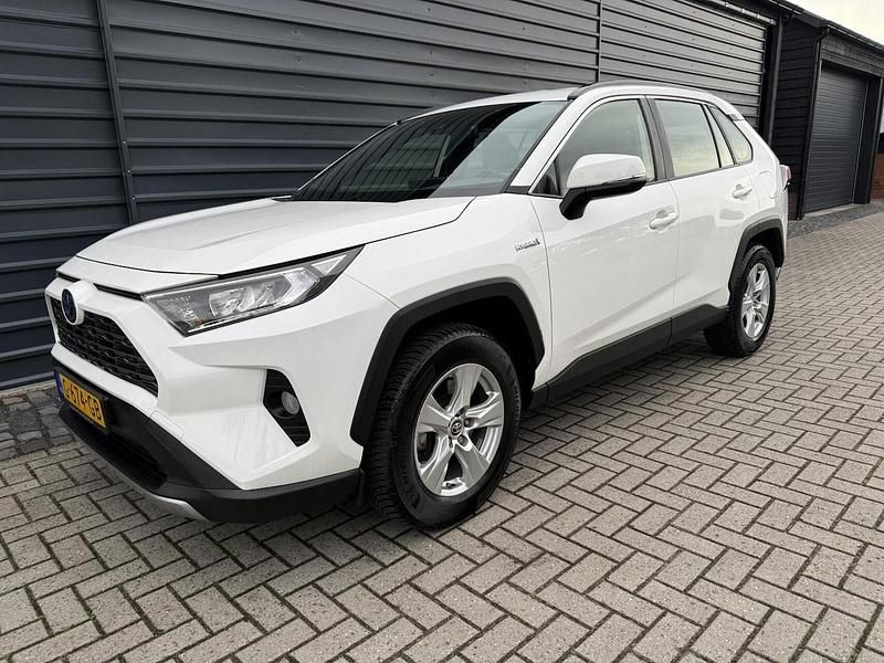 Wit Gebruikt 2019 Toyota RAV4 Hybrid Active SUV | € 25.850 (Super prijs) - Afbeelding 1/4