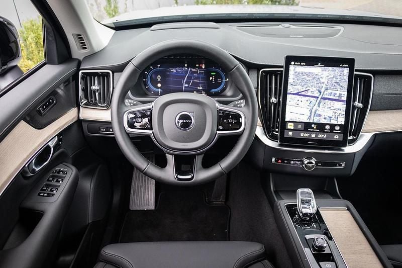 Occasion Volvo XC90 Plus 456 PK (335 kW) 2024 Grijs SUV
