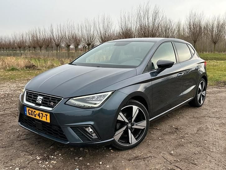 Grijs Occasion 2021 Seat Ibiza Beats Hatchback | € 17.995 (Goede deal) - Afbeelding 1/4