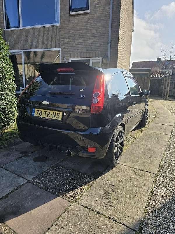 Occasion Ford Fiesta Ultimate 101 PK (74 kW) 2007 Zwart Hatchback