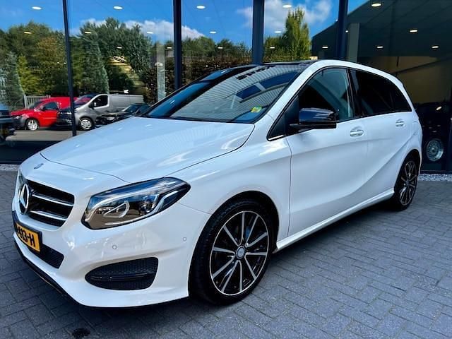 Occasion Mercedes B200 Sport 157 PK (115 kW) 2016 Wit MPV