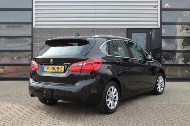 Occasion BMW 216 Executive 102 PK (75 kW) 2017 Zwart Stationwagen