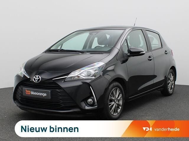 Zwart Gebruikt 2018 Toyota Yaris Design Hatchback | € 13.900 (Eerlijke prijs) - Afbeelding 1/3