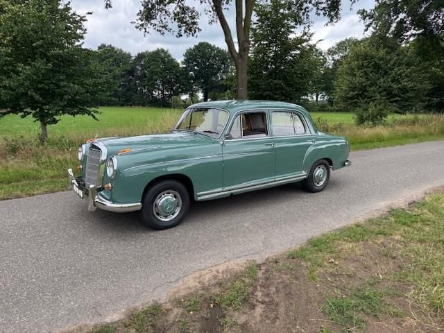 Groen Gebruikt 1959 Mercedes W180 Sedan | € 19.950 - Afbeelding 1/4