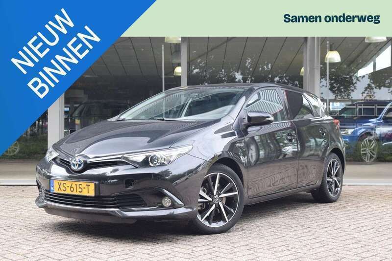 Zwart Gebruikt 2019 Toyota Auris Hybrid Hatchback | € 19.995 (Eerlijke prijs) - Afbeelding 1/3