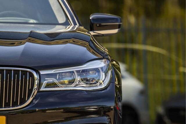 Occasion BMW 740 Executive 320 PK (235 kW) 2016 Zwart, metallic lak Sedan