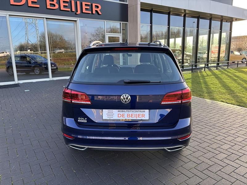 Occasion VW Golf Sportsvan Highline 150 PK (110 kW) 2018 Blauw MPV