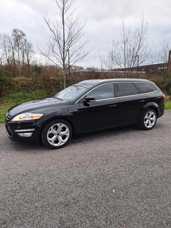 Zwart Gebruikt 2013 Ford Mondeo Titanium Stationwagen | € 5.995 (Iets duurder) - Afbeelding 1/4