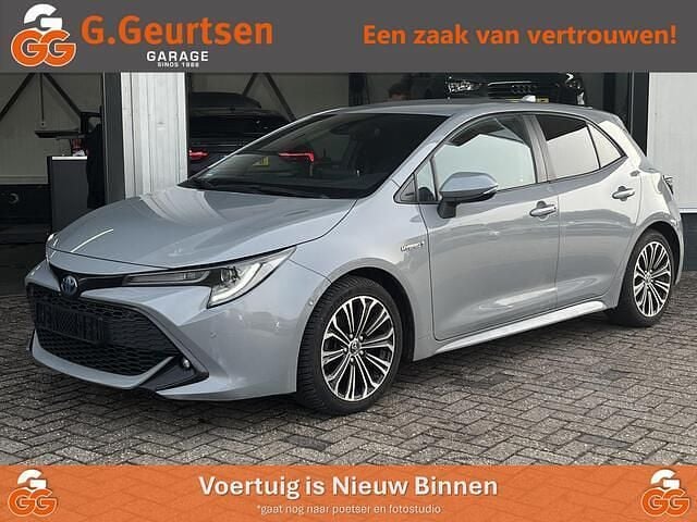 Occasion Toyota Corolla Executive 180 PK (132 kW) 2019 Grijs Hatchback