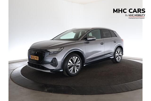 Grijs Gebruikt 2021 Audi Q4 e-tron Advanced Plus SUV | € 27.900 (Eerlijke prijs) - Afbeelding 1/4