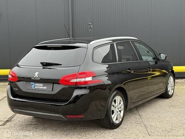 Occasion Peugeot 308 SW Premium 110 PK (80 kW) 2018 Zwart Stationwagen