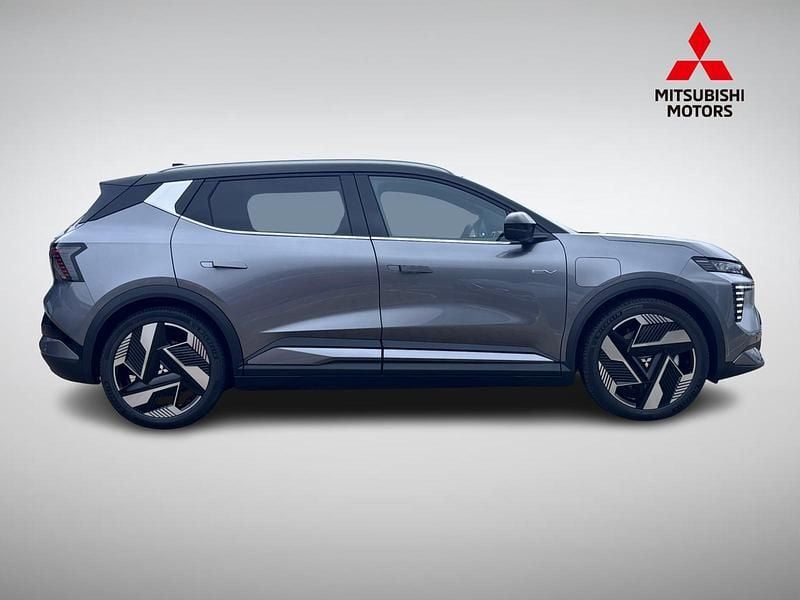 Nieuw Mitsubishi Eclipse Instyle 22 kW (30 PK) 2025 Grijs SUV