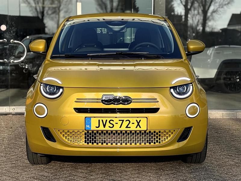 Nieuw Fiat 500 Launch Edition 2026 Geel Hatchback