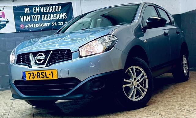 Grijs Gebruikt 2011 Nissan Qashqai Visia SUV | € 7.445 (Eerlijke prijs) - Afbeelding 1/4