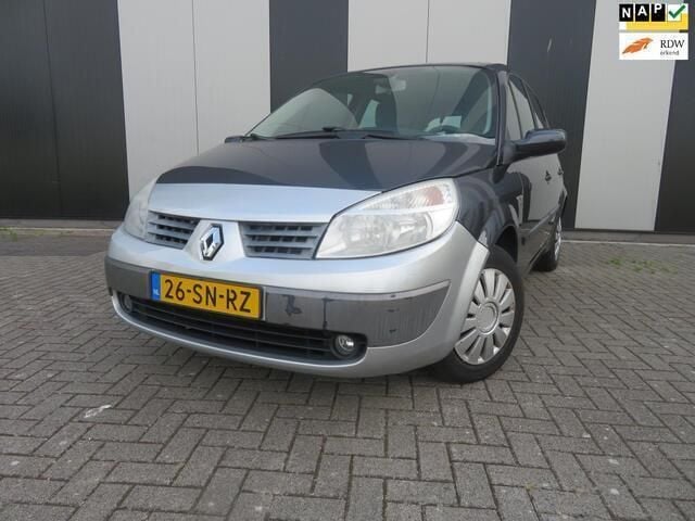 Grijs Gebruikt 2006 Renault Scénic II Expression MPV | € 1.250 (Goede deal) - Afbeelding 1/4