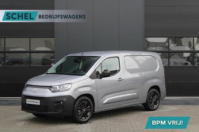 Grijs Gebruikt 2023 Fiat e-Doblò L2 50 kWh MPV | € 20.950 (Super prijs) - Afbeelding 1/4