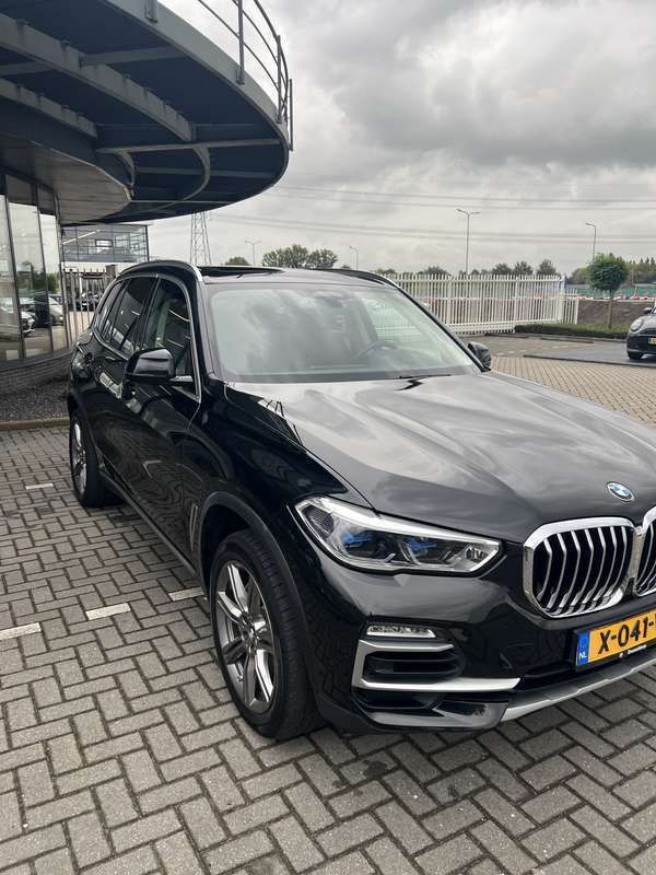 Zwart Gebruikt 2020 BMW X5 SUV | € 49.500 - Afbeelding 1/4