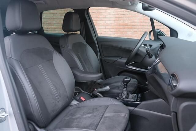 Occasion Opel Crossland X Ultimate 110 PK (80 kW) 2023 Zilver SUV