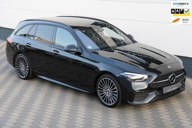 Zwart, metallic lak Gebruikt 2022 Mercedes C200 AMG Sedan | € 38.445 (Super prijs) - Afbeelding 1/4