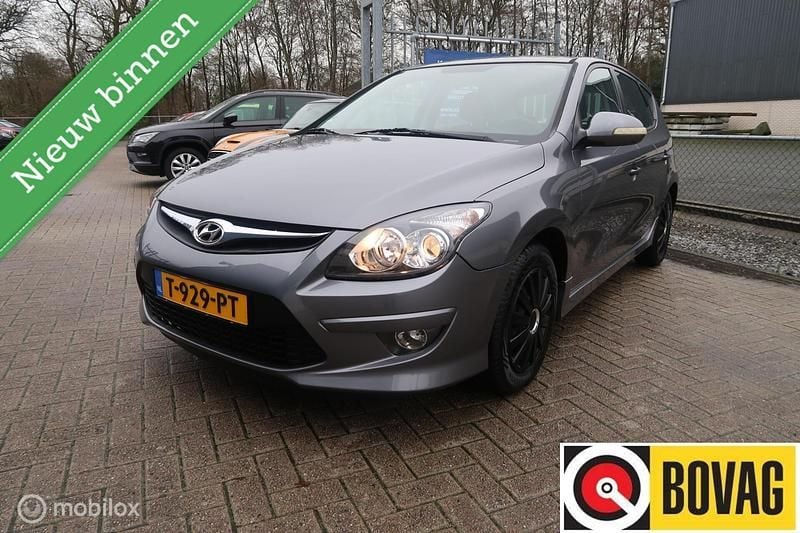 Occasion Hyundai i30 109 PK (80 kW) 2012 Grijs Hatchback
