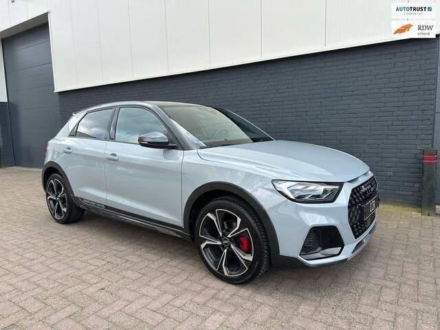 Grijs Gebruikt 2020 Audi A1 Edition .1 Hatchback | € 29.950 (Eerlijke prijs) - Afbeelding 1/4