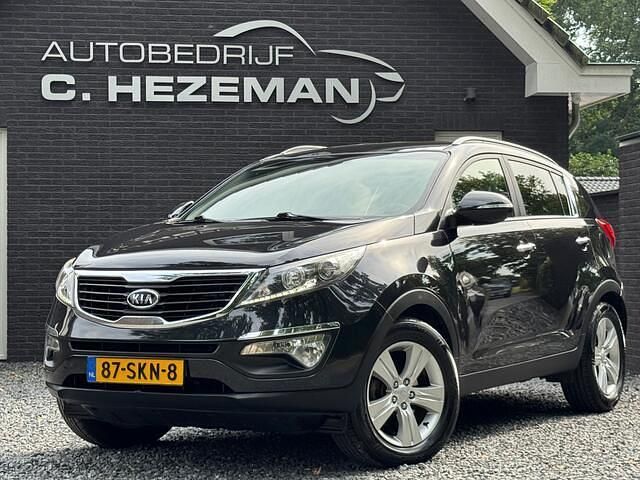 Zwart Gebruikt 2011 Kia Sportage Plus SUV | € 7.445 (Eerlijke prijs) - Afbeelding 1/4
