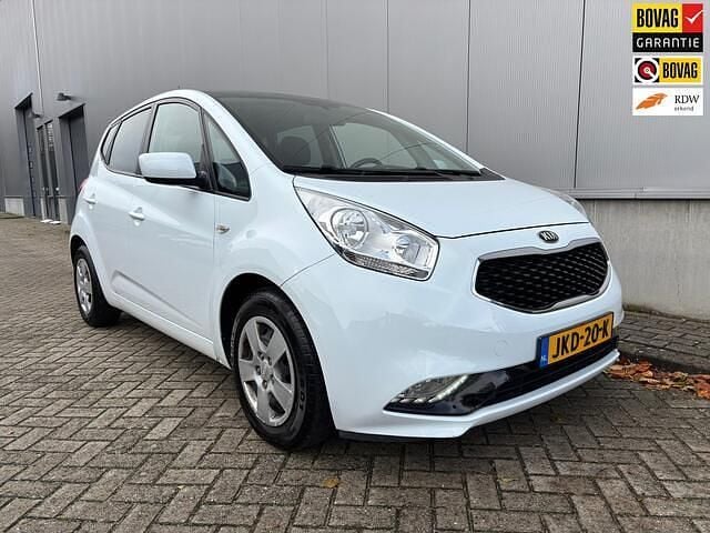 Wit Gebruikt 2016 Kia Venga Hatchback | € 10.950 (Eerlijke prijs) - Afbeelding 1/4