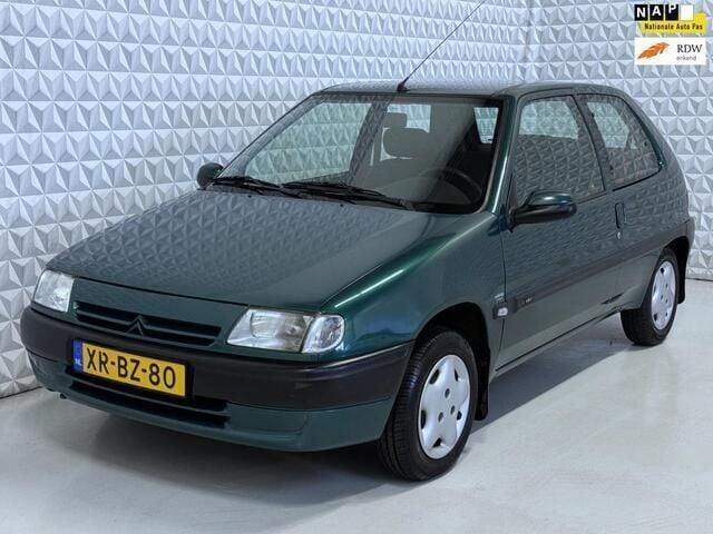 Groen Gebruikt 1999 Citroën Saxo Hatchback | € 1.499 (Goede deal) - Afbeelding 1/4