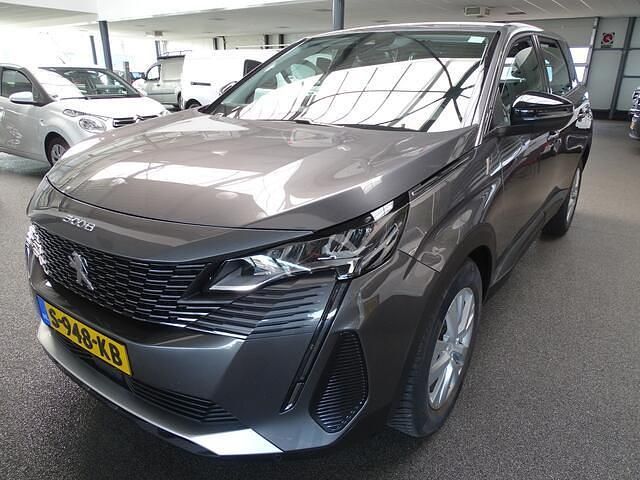 Grijs Occasion 2023 Peugeot 5008 Business-Line MPV | € 26.900 (Eerlijke prijs) - Afbeelding 1/4